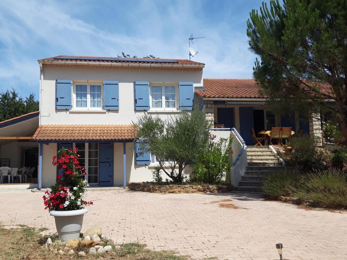 Gite Ma Vie La 3 Etoiles, Jacuzzi, Animaux Acceptes Saint-Julien-de-Cassagnas Eksteriør bilde